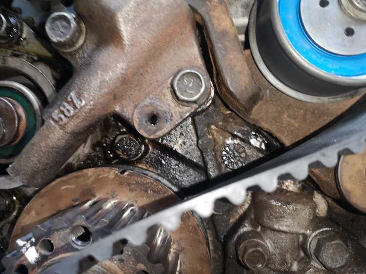 Инструменты для установки ГРМ 4g64