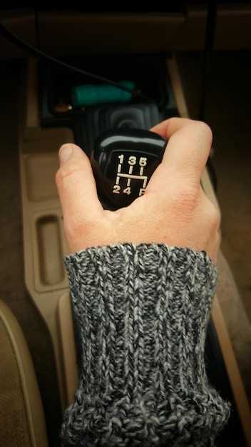 Как правильно отключить аккумулятор автомобиля перед началом работ